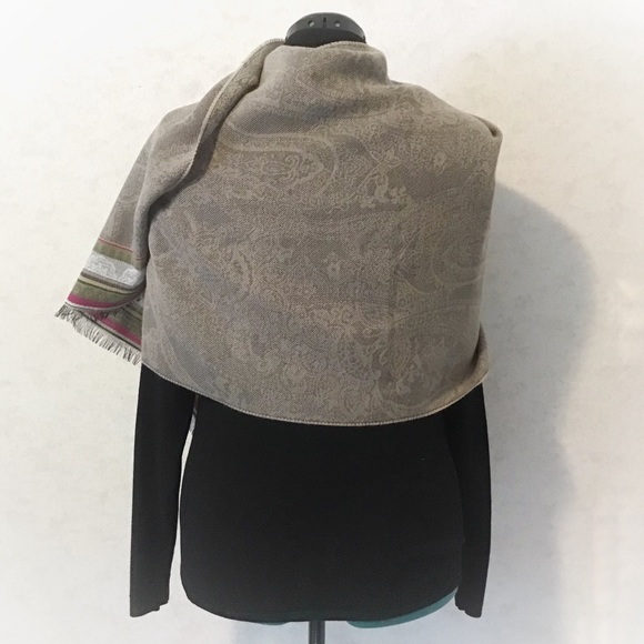 2/$25 V. Fraas Rectangular Taupe Paisley Scarf - Picture 3 of 16